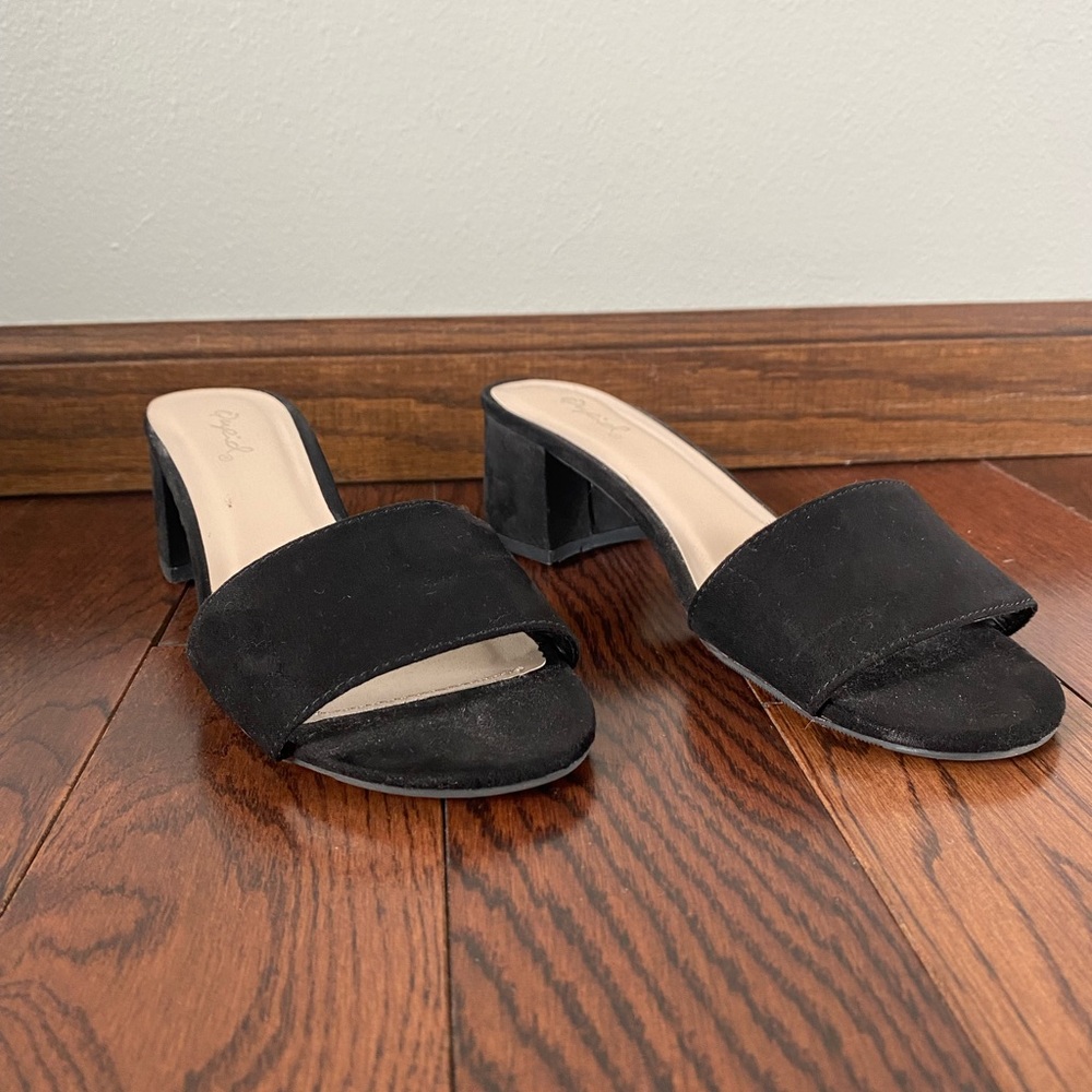 Black *small* Heels